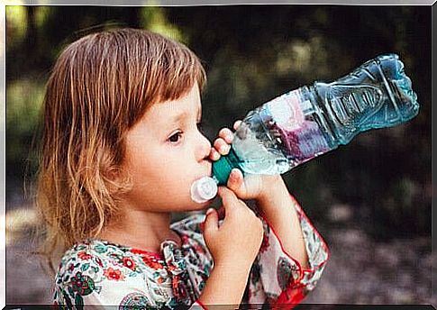 Hydration to fight constipation in children