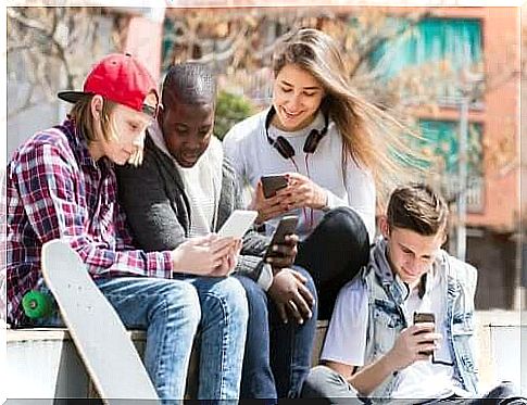 Dangerous Trends for Teens on Social Networks