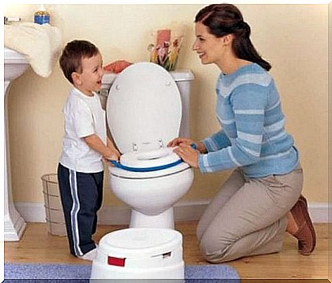 Potty training with mother and child