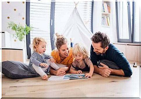 Family bonds by reading together