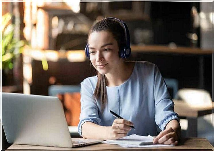 Girl with laptop